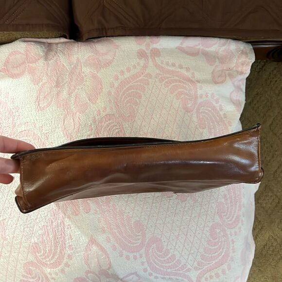 Desmo Clutch Bag | Made in Italy | Imperfection on Back | Measurements in Photos - Picture 7 of 15